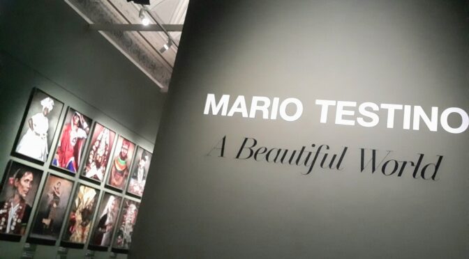 Mario Testino, A beautiful world non globalizzato